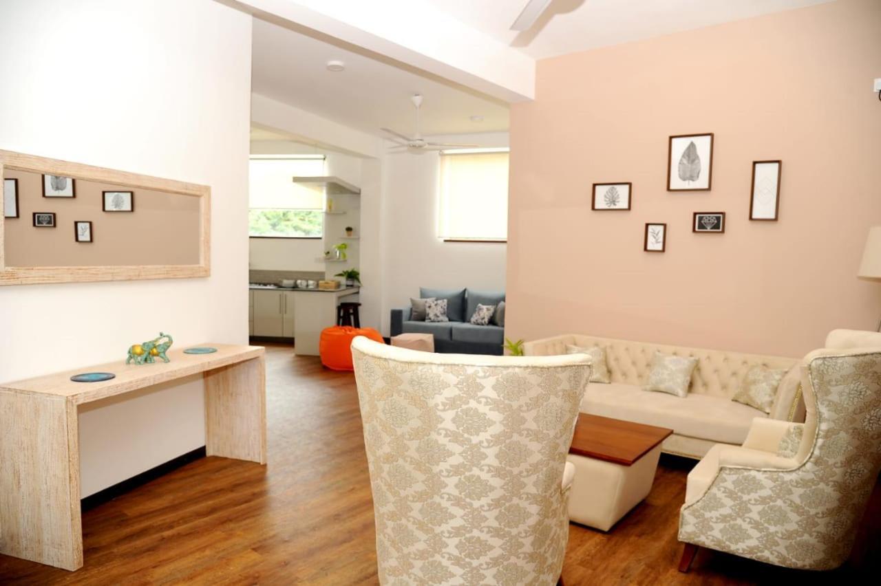 Apartment Ninety-Nine Kurunegala Exterior photo