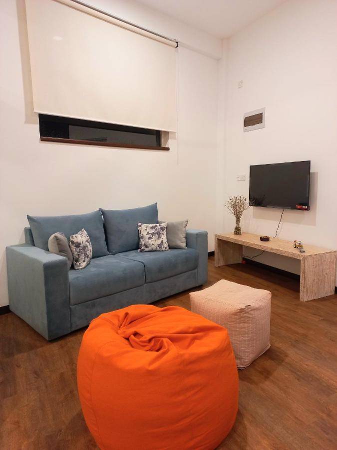 Apartment Ninety-Nine Kurunegala Exterior photo